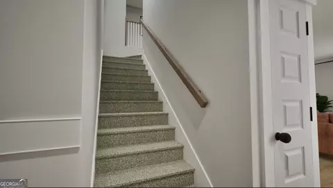 Entry Way - 2122 Breamore Dr, Covington, GA 30016 photo 7 of 13