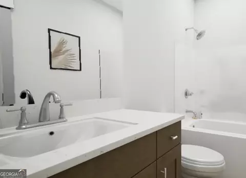 Bath - 2089 Breamore Dr, Covington, GA 30016 photo 1 of 3