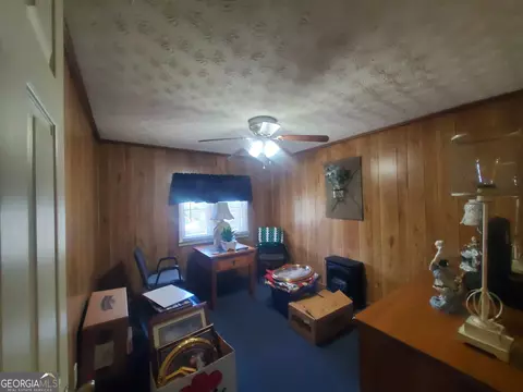 Bedroom - 2021 Red Hill Rd, Carnesville, GA 30521 photo 2 of 4