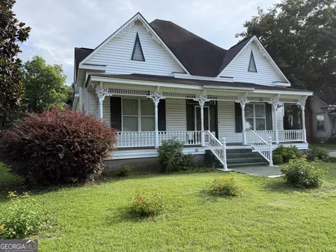 1197 Borum St, Unadilla, GA 31091