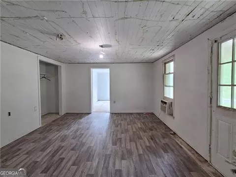 Living - 4511 Us-411, Rydal, GA 30171 photo 5 of 8