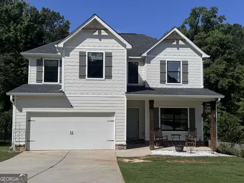 310 Wooded Glen Ln, Carrollton, GA 30117