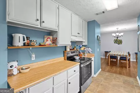 Kitchen - 62 Maley Rd, Lagrange, GA 30240 photo 4 of 4