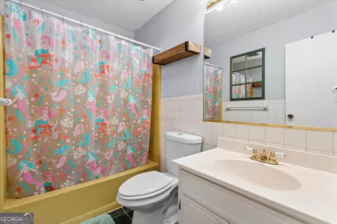 Bath - 62 Maley Rd, Lagrange, GA 30240 photo 2 of 3