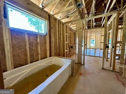 Entry Way - 113 Kimbell Rd, Pine Mountain, GA 31822 photo 6 of 7