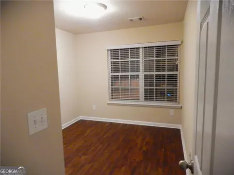 Bedroom - 2199 Landing Walk Dr, Duluth, GA 30097 photo 1 of 2