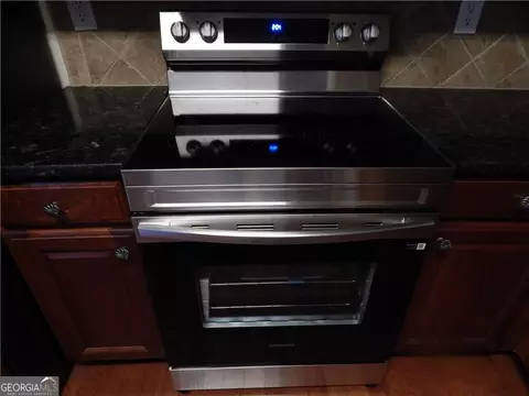 Kitchen - 2199 Landing Walk Dr, Duluth, GA 30097 photo 3 of 3