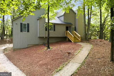 490 Summerfield Dr, Alpharetta, GA 30022