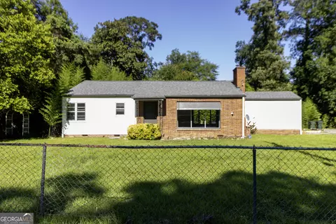 132 Evergreen St, Warner Robins, GA 31093