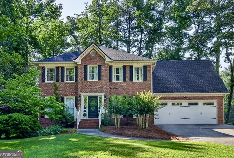 135 Crimson Rdg, Tyrone, GA 30290