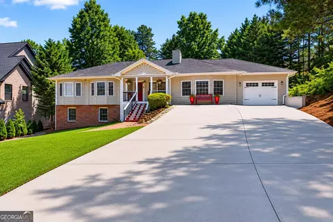 2844 Sardis Dr, Buford, GA 30519