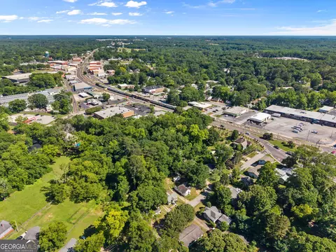 View/Area - 76 Park St, Commerce, GA 30529 photo 5 of 7