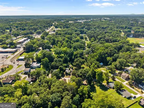 View/Area - 76 Park St, Commerce, GA 30529 photo 6 of 7