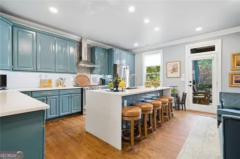 535 Canton Walk, Roswell, GA 30075