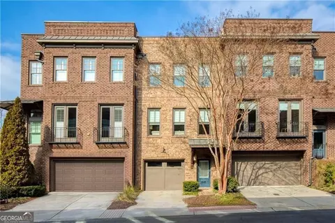 545 Canton Wlk, Roswell, GA 30075