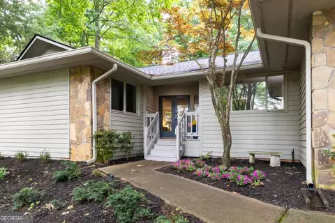 4198 Lake Rill Ct, Marietta, GA 30062