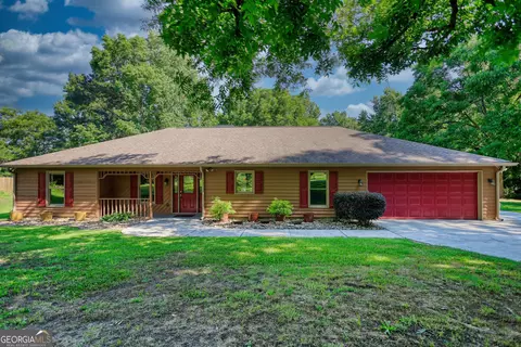 647 E Mays Rd, Stockbridge, GA 30281
