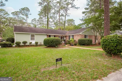 1601 Oconee Rd, Waycross, GA 31501