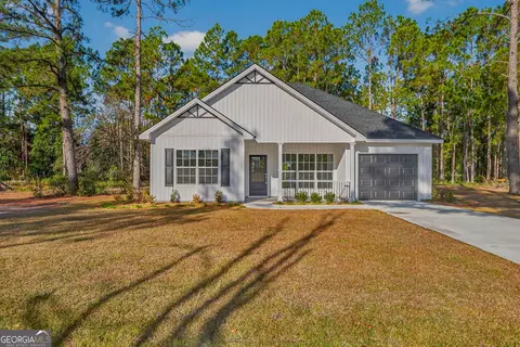1190 Kimberly Ln SE, Darien, GA 31305