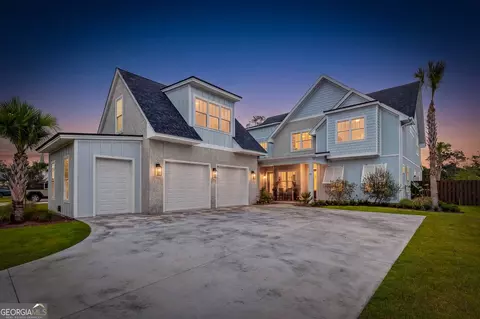 28 Orchard Rd, Saint Simons Island, GA 31522