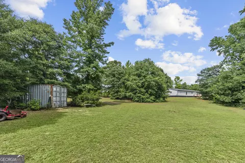 Exterior - 205 Hope Dr, Comer, GA 30629 photo 4 of 5