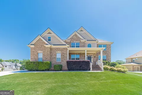 9005 Maple Run Trl, Gainesville, GA 30506