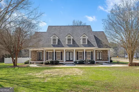 26 Ashland Dr, Commerce, GA 30529