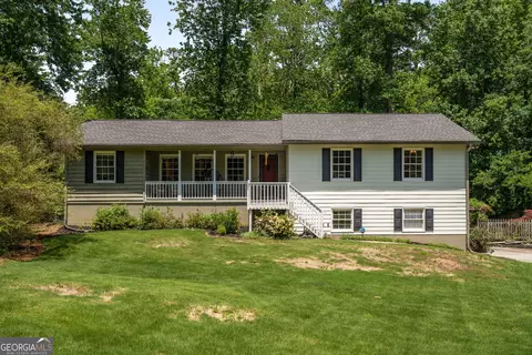2795 Bentwood Dr, Marietta, GA 30062