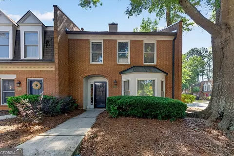 4182 Fernsberry Ct, Duluth, GA 30096