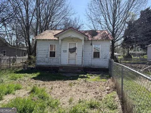 1106 Glentana Rd, Rossville, GA 30741