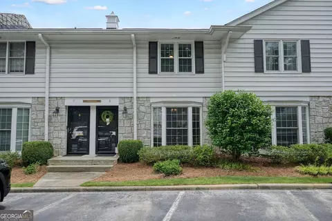 136 Peachtree Memorial Dr NW #PENNSYLVANIA 8, Atlanta, GA 30309