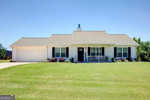 112 Shallow Creek Ln, Hogansville, GA 30230
