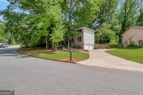 1449 Golf Link Dr, Stone Mountain, GA 30088