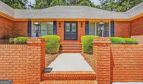 Exterior - 312 Ashford Cir, Lagrange, GA 30240 photo 1 of 5