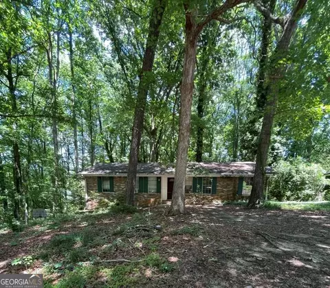 3941 Canterbury Walk, Douglasville, GA 30135