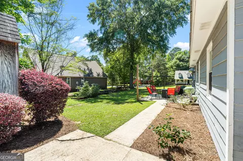 Exterior - 2008 Cedar Ridge Dr, Perry, GA 31069 photo 5 of 6