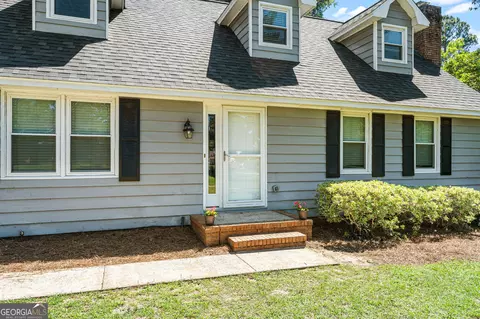 Exterior - 2008 Cedar Ridge Dr, Perry, GA 31069 photo 4 of 6