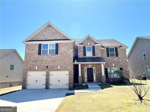 4845 Locherby Dr, Fairburn, GA 30213