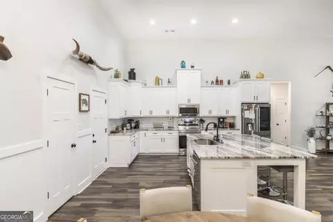 Kitchen - 160 Saddlecreek Rd, Perry, GA 31069 photo 1 of 4
