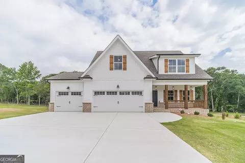 348 Pinewood Dr, Covington, GA 30014