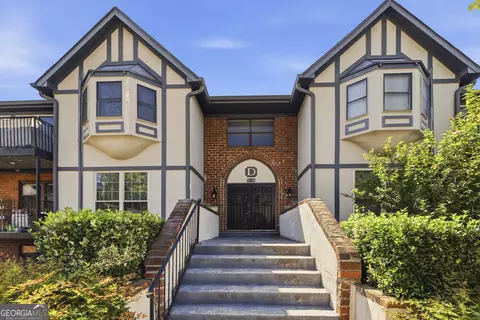 6851 Roswell Rd #D-15, Sandy Springs, GA 30328