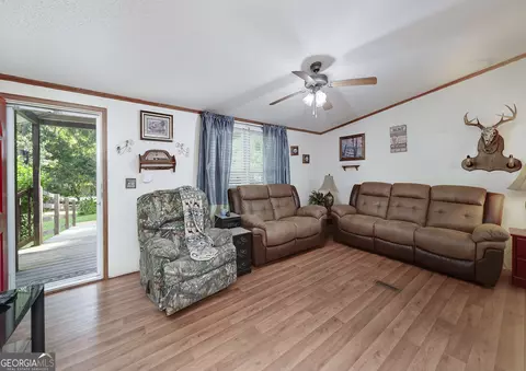 450 Lakeshore Dr, Jackson, GA 30233 photo 10