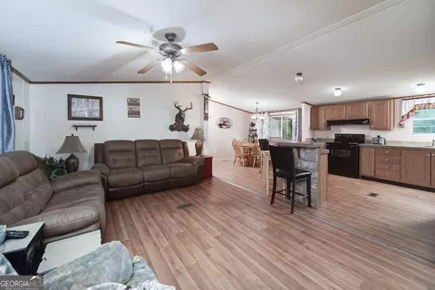 450 Lakeshore Dr, Jackson, GA 30233 photo 11