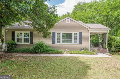 275 Amy Dr NE, Marietta, GA 30060