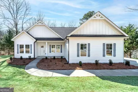 151 Bruce Rd, Dawsonville, GA 30534