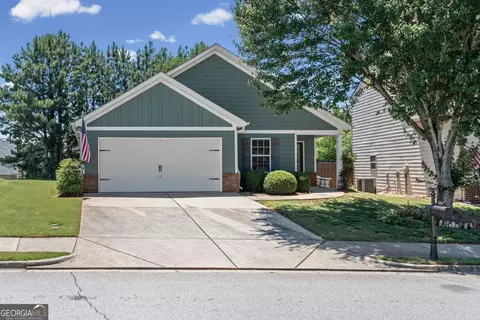 4707 Sweetwater Dr, Gainesville, GA 30504