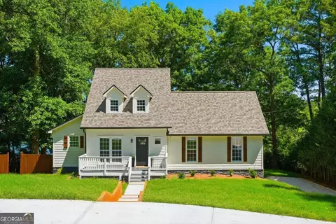 7900 Sweetwater Dr, Douglasville, GA 30135