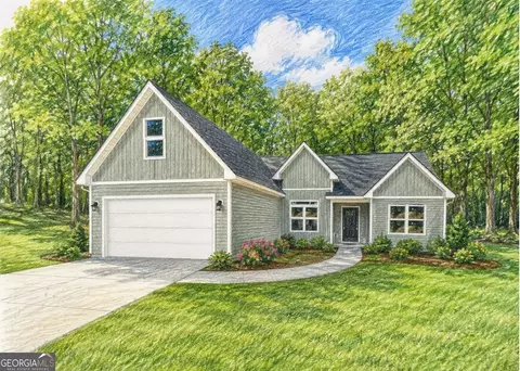 318 Stonington Dr, Mount Airy, GA 30563