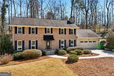 2300 Old Orchard Dr, Marietta, GA 30068