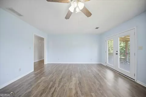 Living - 255 Frankie Ln, Covington, GA 30014 photo 2 of 5